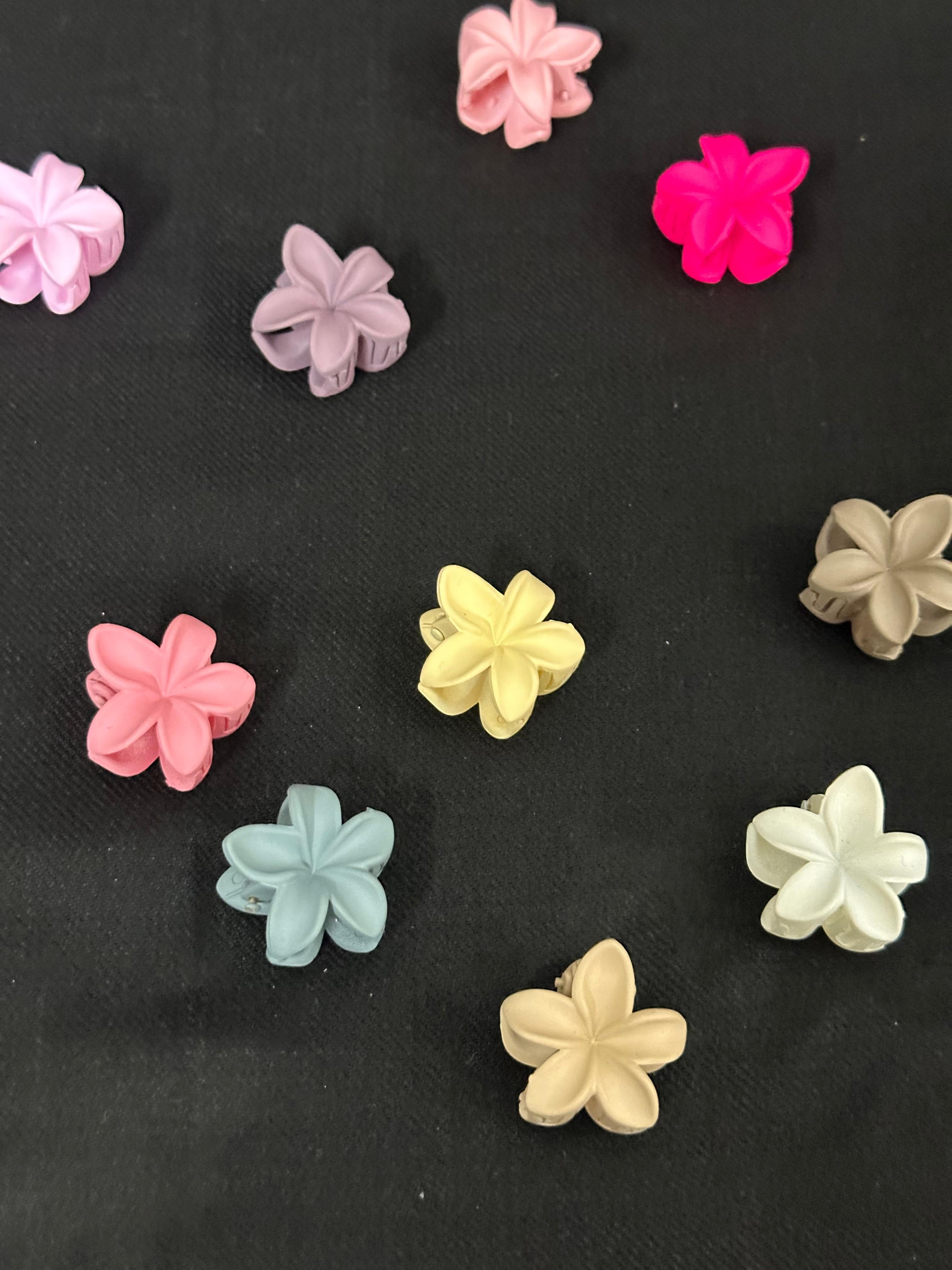 Mini Mate Flower Clips