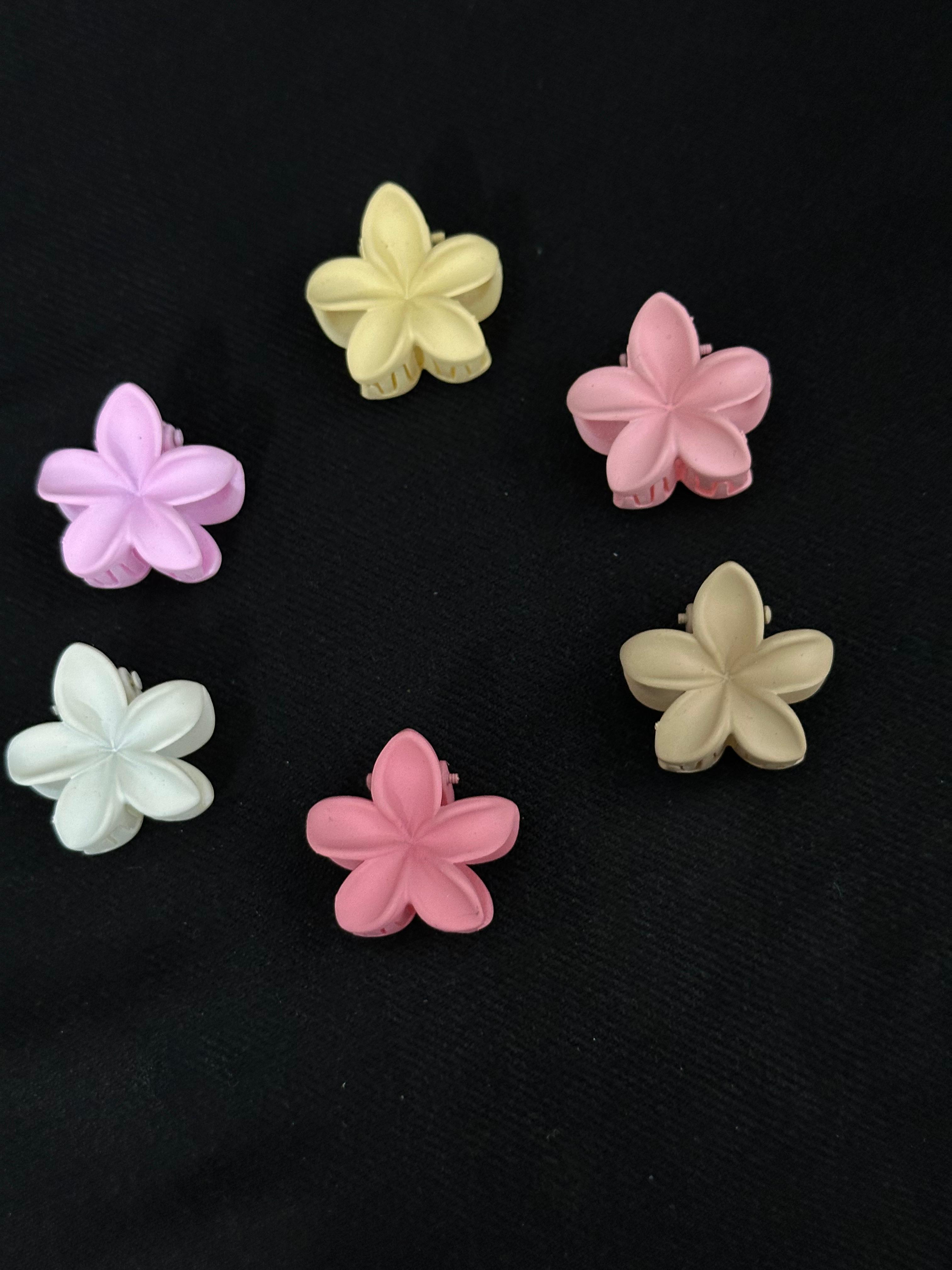 Mini Mate Flower Clips