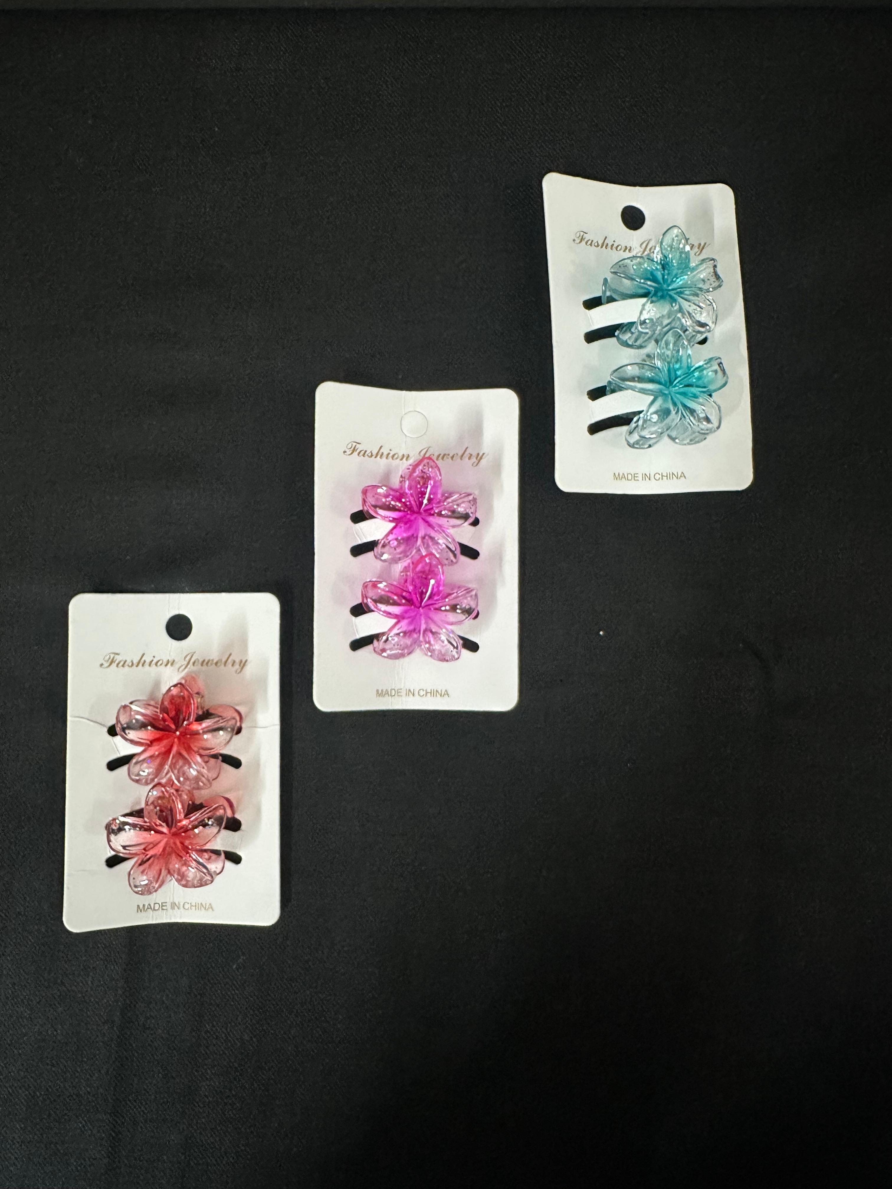 Pair of Small Flower Clips